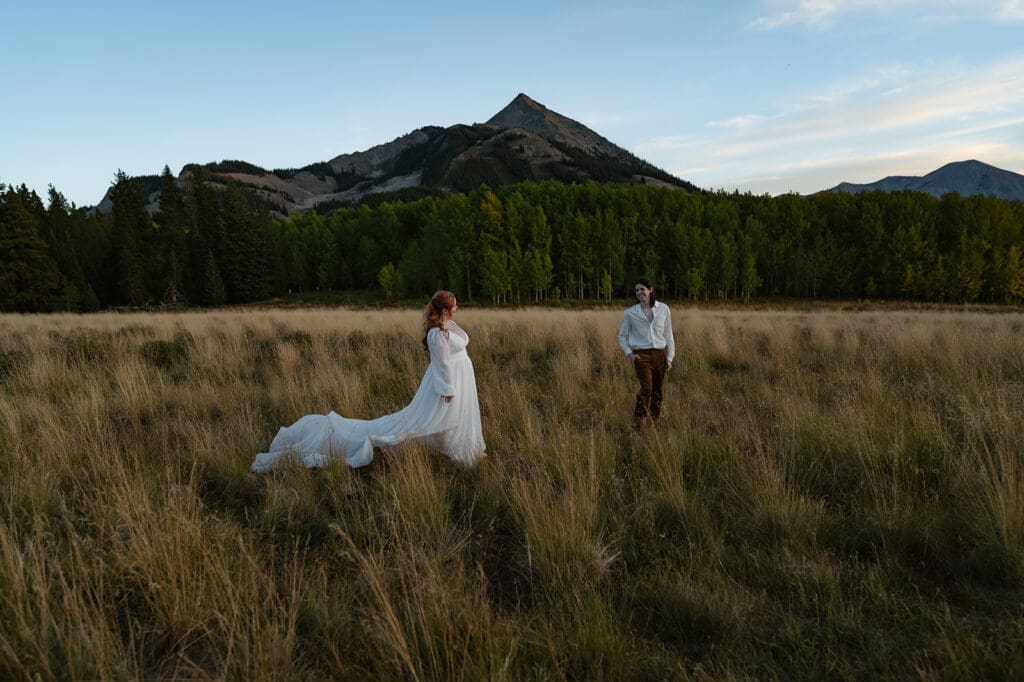 Crested Butte Elopement Locations: A Guide for Planning Tips, Seasons, and More